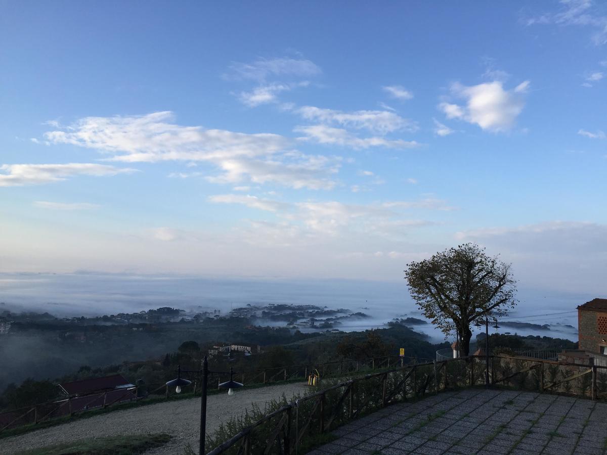 La Dispensa-Bio Agriturismo Lamporecchio Buitenkant foto